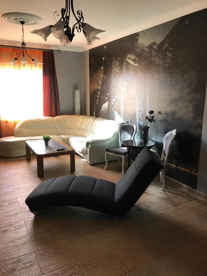 Eden Apartman Algyo Екстер'єр фото