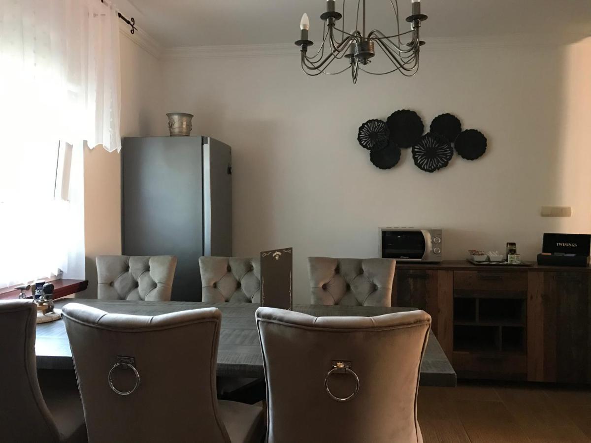 Eden Apartman Algyo Екстер'єр фото