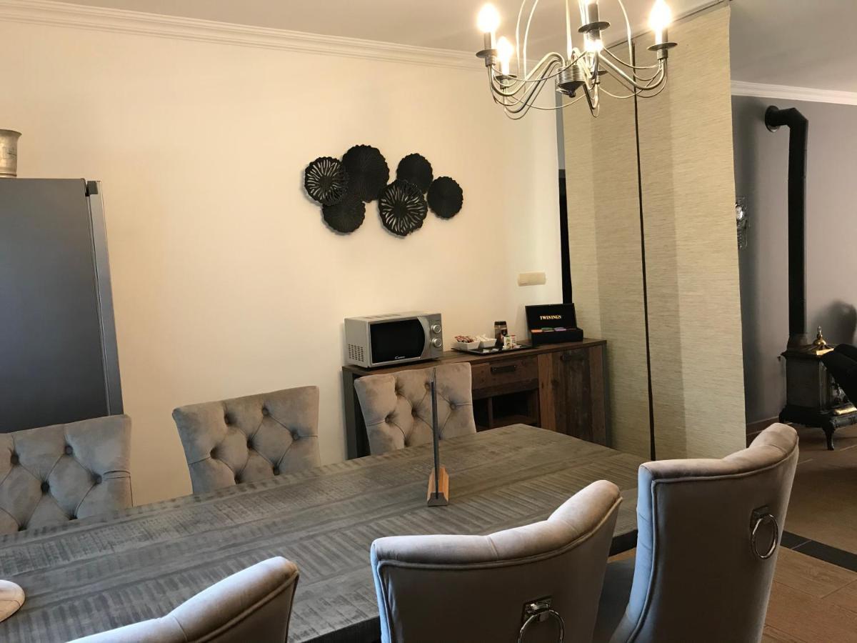 Eden Apartman Algyo Екстер'єр фото