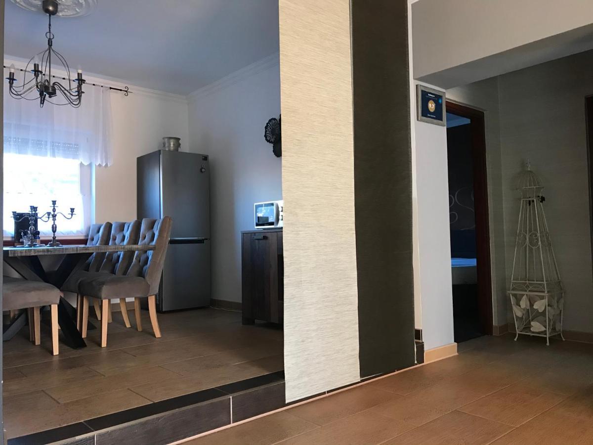 Eden Apartman Algyo Екстер'єр фото