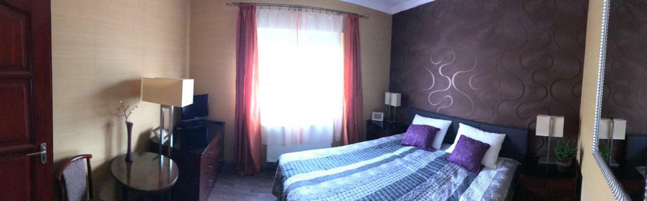 Eden Apartman Algyo Екстер'єр фото
